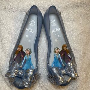 Mel by Melissa - GUC - Frozen - Size 2
